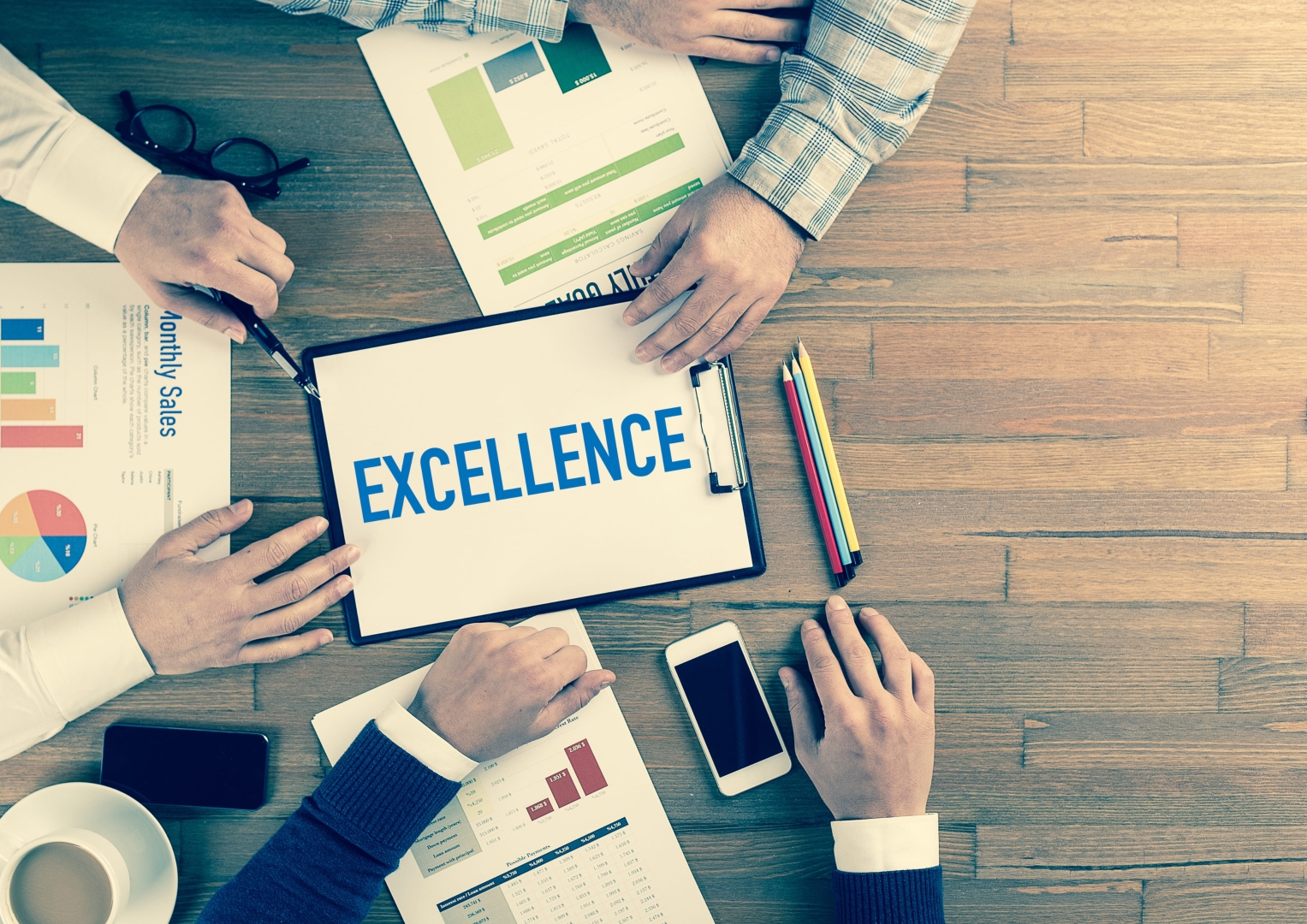 專業網站製作專家:手機版網站與RWD網頁的區別